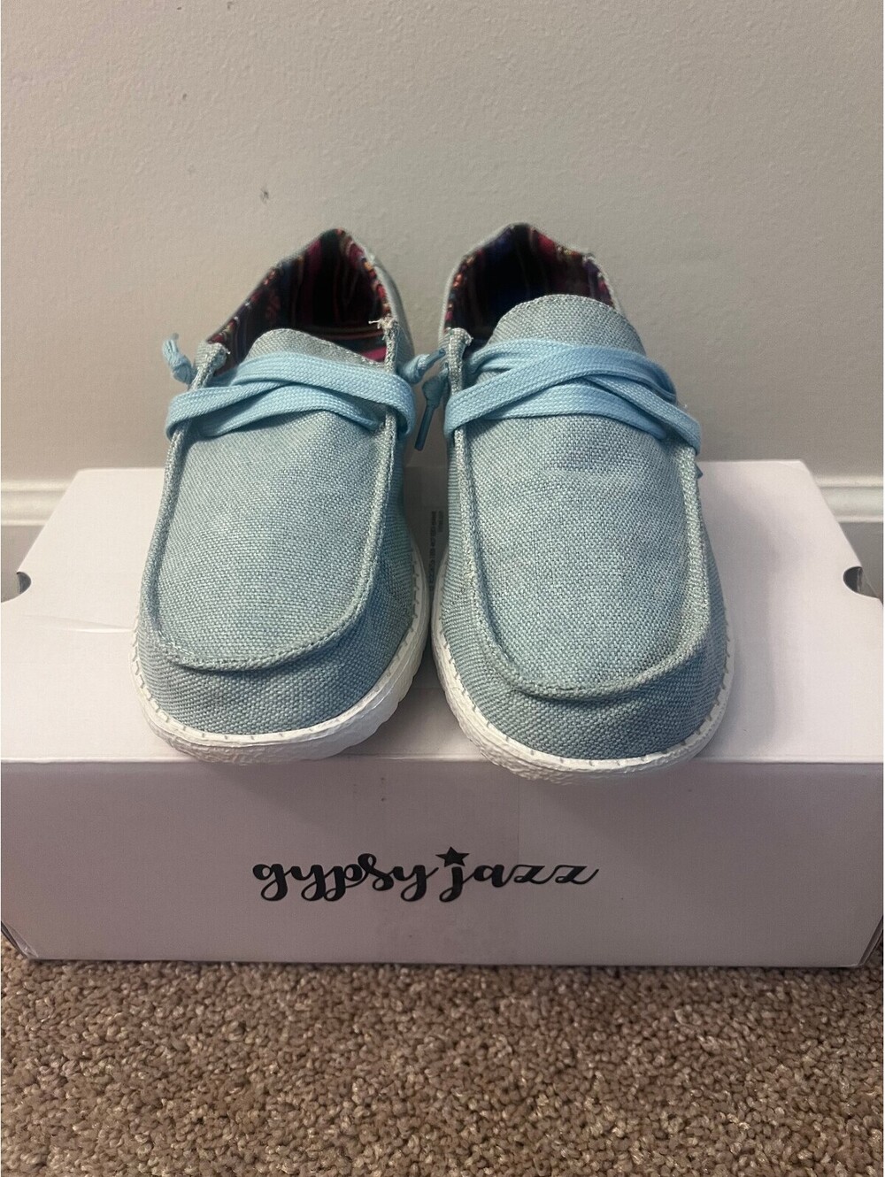 Gypsy Jazz Canvas Slip-on Turquoise Women shoes size 6